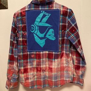 Boys size 14-16 distressed ombré flannel with Fortnight camel embellishment.